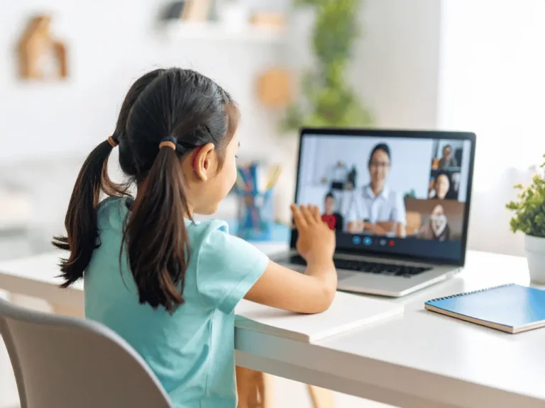 Online Korean Classes for Kids and Teens