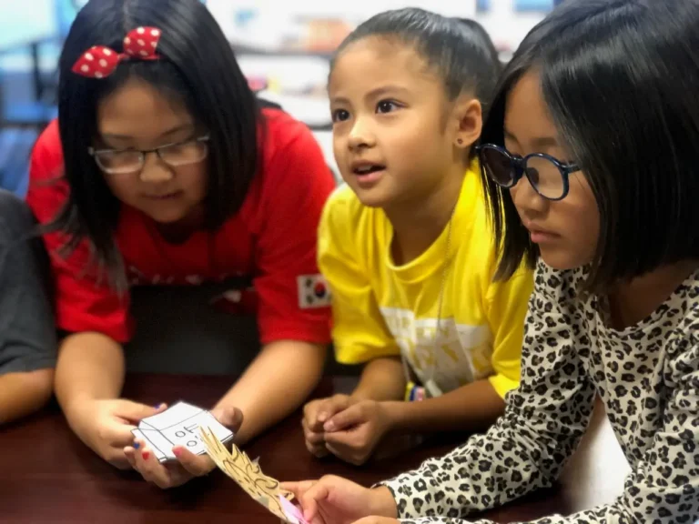 Online Korean Classes for Kids and Teens